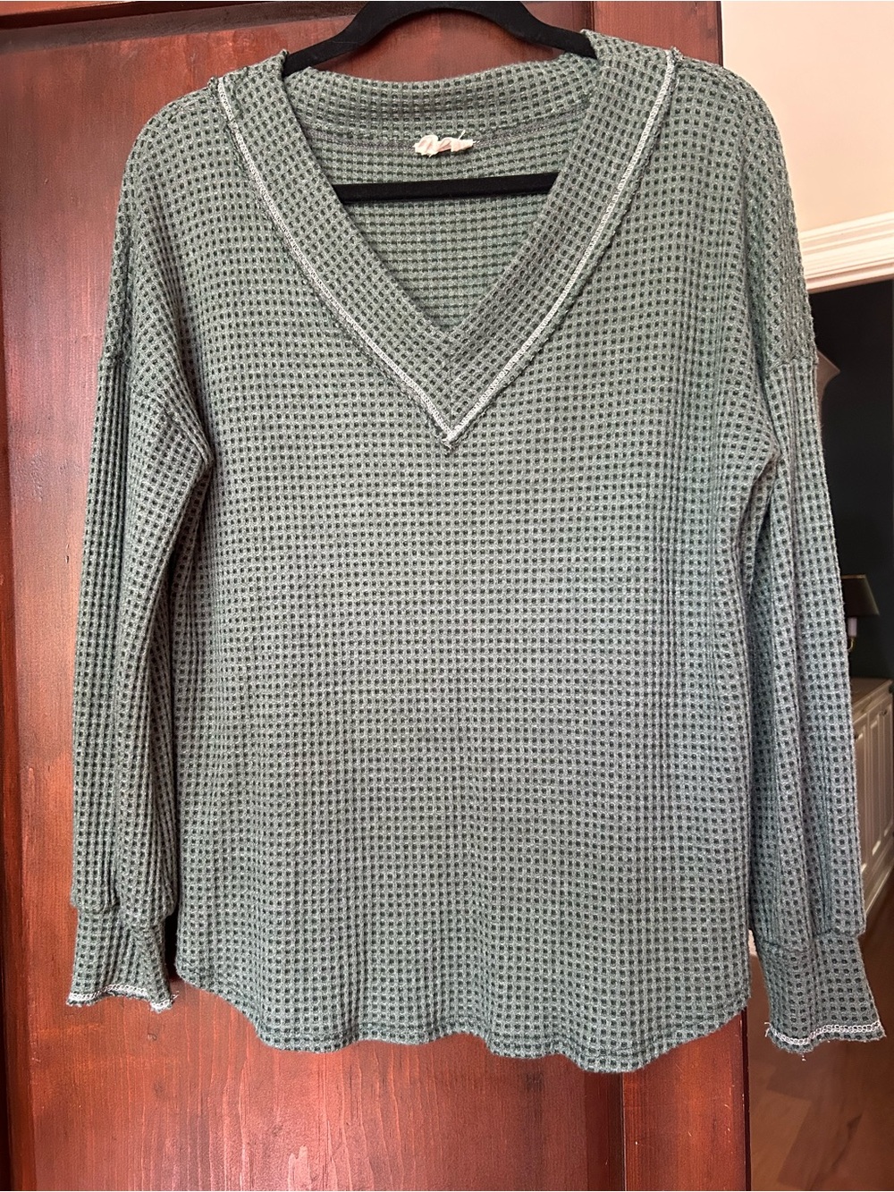 Waffle Knit V‑Neck Top in Forest Green